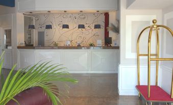 BAJAMAR BEACH HOTEL - Housity