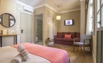 Viaggio Elegant Rooms