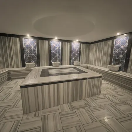 Le Luxe Suites Hotel & Spa