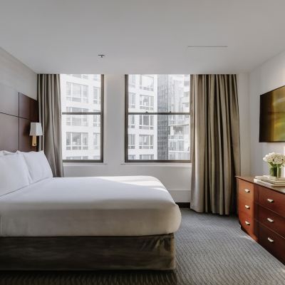 Superior Room with kitchenette Club Quarters Hotel Wacker at Michigan, Chicago Promo Code