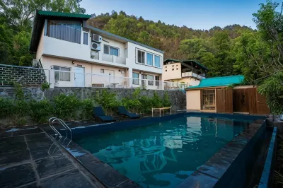 Maati Resort by the Lake Hill Hotels in 