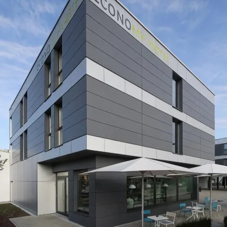 Economy-Hotel