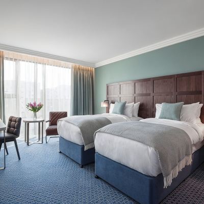 Deluxe Twin Room Clayton Hotel Cambridge Promo Code