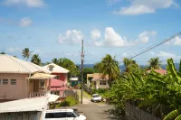 Sea Breeze Apartment in Sauteurs with everything close by Hotel di 