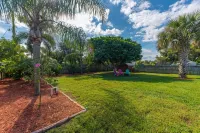 Coastal Karma Cottage - Near downtown Stuart, FL