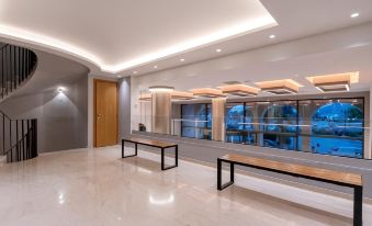 Hotel Lefkas - Housity