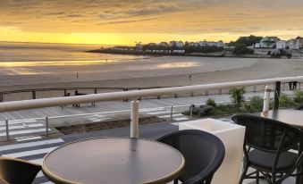 Hôtel The Originals Miramar, Royan Pontaillac - Housity