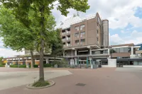 Leonardo Hotel Lelystad City Center Hotels in 