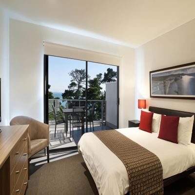 Classic Double Room with Sea View The Waves Apartments Promo Code