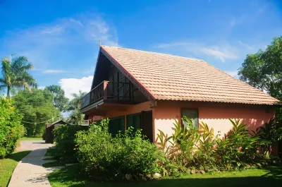 Firefly Beach Cottages Отели в г. 