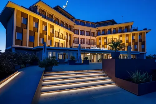 Hotel Carlton