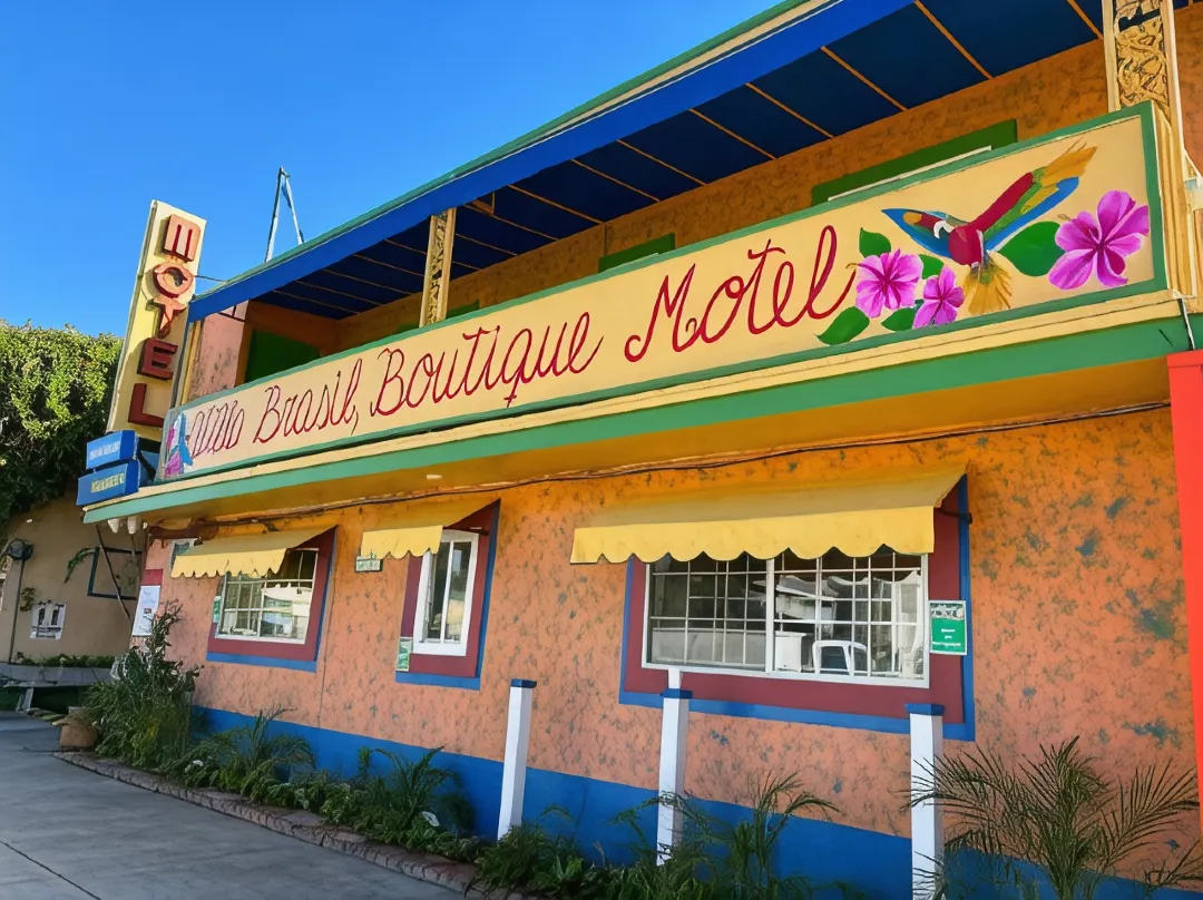 Villa Brasil Motel - Los Angeles, CA