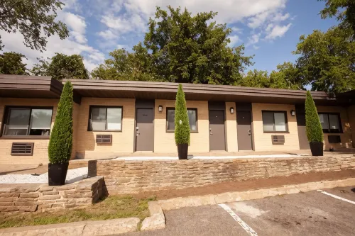 Motel Newstar Laval