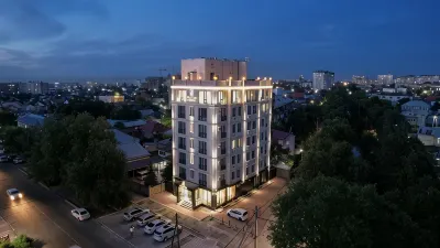 คราวน์ โฮเทล โรงแรมใน