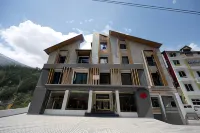 Mount Feast Hotel Naran