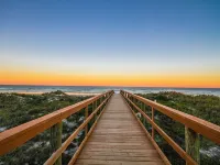 Direct Oceanfront Condo and Drive on the Beach Access!! Hotels in Crescent Beach