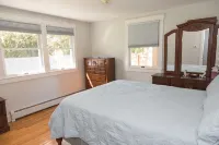 Relax by Oak Bluffs Harbor, enjoy your 3-bedroom East Chip retreat