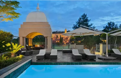 CT Hotel Ξενοδοχεία στην πόλη 
