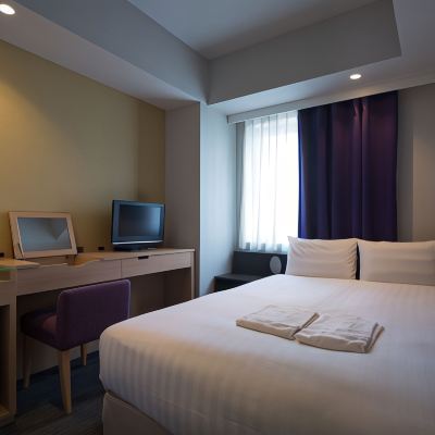 禁菸雙人床房 東新宿E飯店優惠