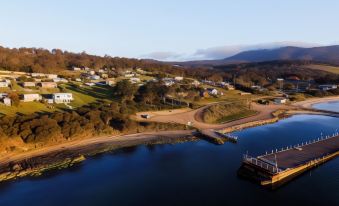 Manfield Seaside Bruny Island