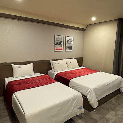디럭스 시네마 트윈 - 65인치 대형 TV, 탑퍼 매트리스 (탑퍼 킹 매트리스, 욕조) Suwon Boutique Hotel XYM 쿠폰