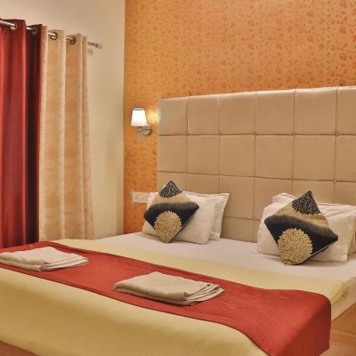 Deluxe Room Shiv Shakti Hostel Promo Code