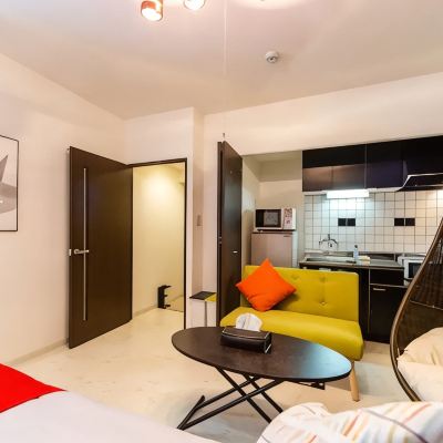 One-Bedroom Apartment ORANGE Promo Code