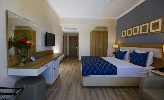 Fortezza Beach Resort - Housity