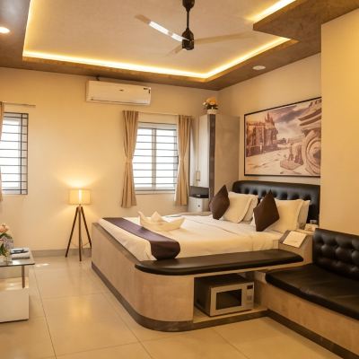 Quadruple Suite 4 SEASONS SUITES JP NAGAR Promo Code