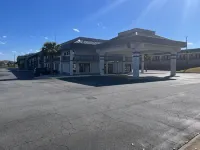 Clarion Pointe