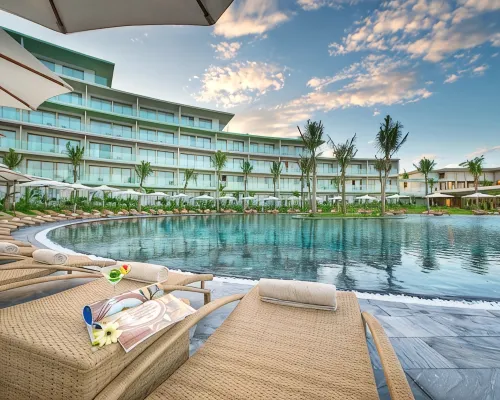 FLC Luxury Hotel Samson Hotels in Sầm Sơn