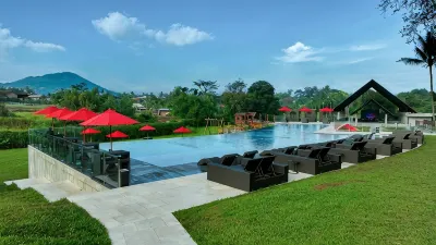 Aston Serang Hotel & Convention Center Hotels in 