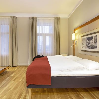 大床高級間 霍爾伯格斯堪迪克酒店優惠