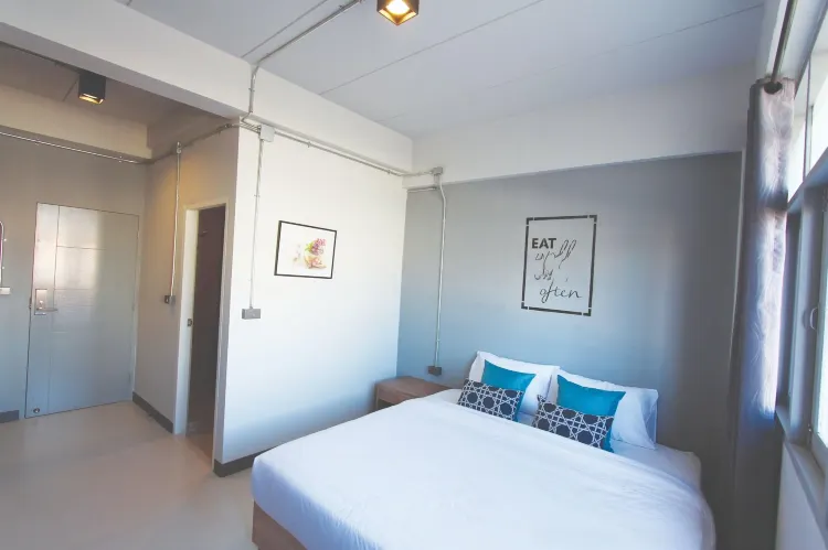 ห้องสแตนดาร์ด เตียงใหญ่ 1 เตียง