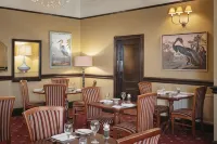 Royal Hotel