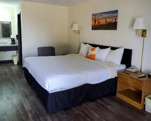 Cactus Inn and Suites Hotels in Wright County