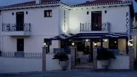 ''Epavlis Boutique Galaxidi''