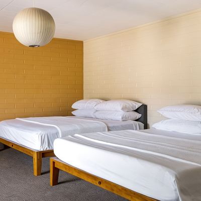 Room 10 - King & Kitchen Star Motel Promo Code