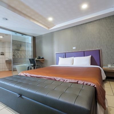 豪華房- 帶淋浴 臺中和昕商旅優惠