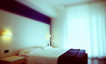 Arete' Luxury Room - Housity