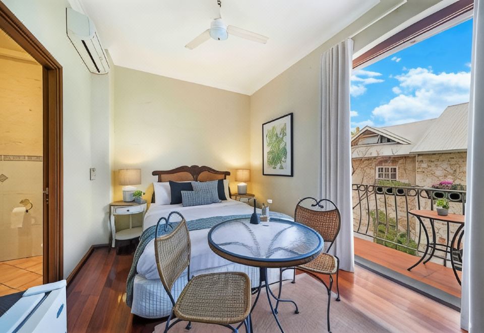 巴达维亚标准无烟阳台房