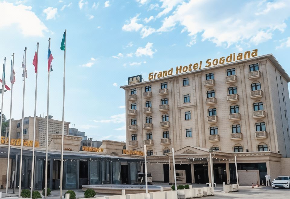 GRAND HOTEL SOGDIANA - Housity