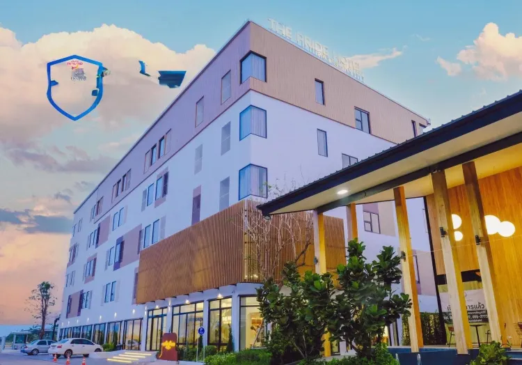 ห้องดีลักซ์คอร์เนอร์เตียงใหญ่สำหรับ 1 ท่าน ปลอดบุหรี่