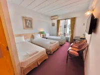 Mango Lagoon Place
