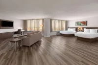 Wyndham Garden Norfolk Downtown