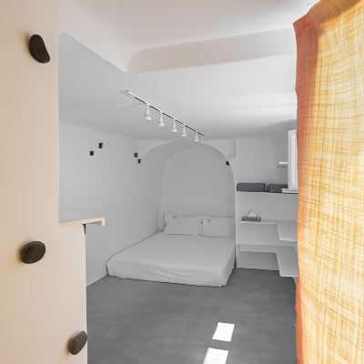 House | Split-Level Suite with Caldera View