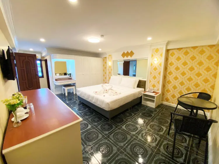 ห้องสแตนดาร์ด เตียงใหญ่ 1 เตียง