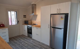 TajMaBarn Fullcircle Farm 6 Roundhill Rd WILTON - Housity