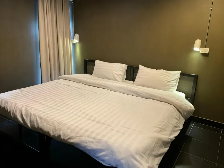 ห้องแฟมิลี่ 1 เตียงคู่ และ 1 เตียง2ชั้น