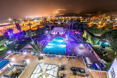Oasis Hotel & Spa Ξενοδοχεία στην πόλη 